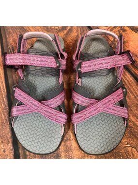 The North Face Pink Grey Sport Sandals Hydro Track Girls 4 / 36 (3f6)